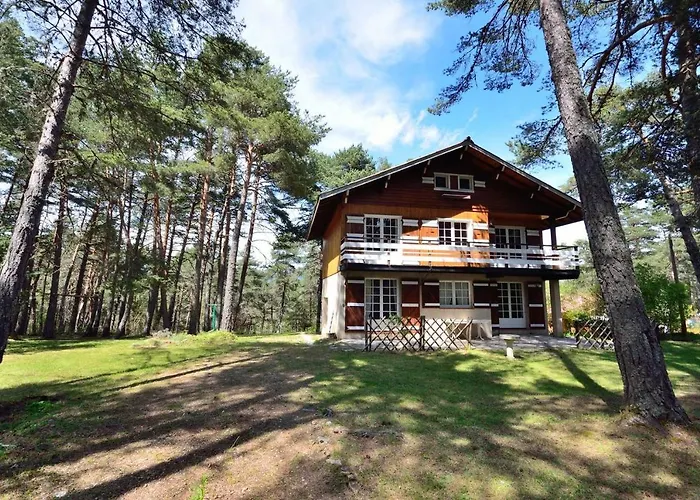 Large Riverside Chalet Near Gorges Du Verdon